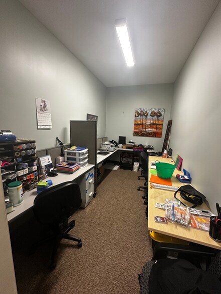 More Photos Of 505 Avalon Way, Brandon Office For Sale