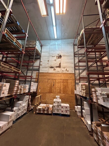 More Photos Of 197 34th St, Brooklyn Industrial For Sale