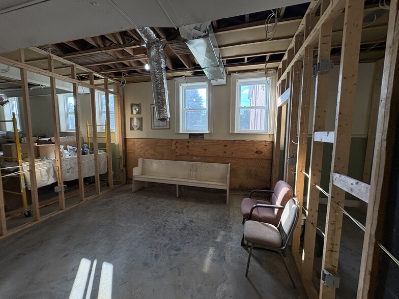 More Photos Of 5502 Noyes Ave, Charleston Specialty For Sale