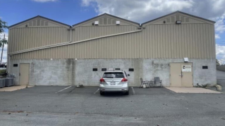 Primary Photo Of 1069 Burnbridge Rd, Forest Industrial For Sale