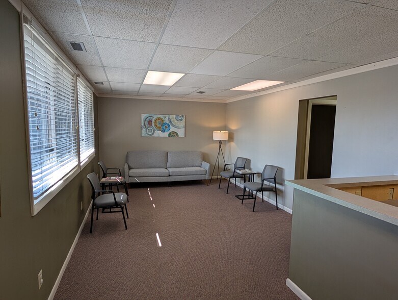 More Photos Of 1717 Legion Rd, Chapel Hill Coworking Space