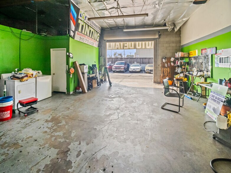 More Photos Of 22515 S Vermont Ave, Torrance Warehouse For Sale