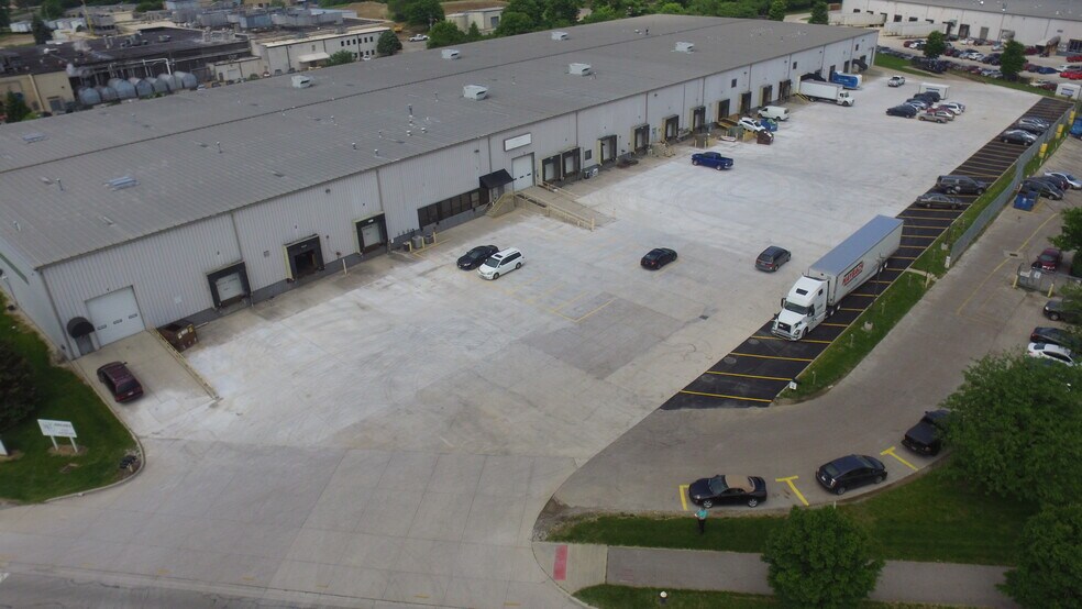 More Photos Of 4231-4233 Leap Rd, Hilliard Warehouse For Lease