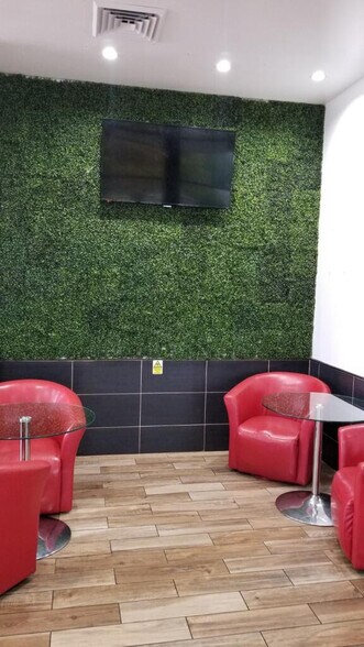 More Photos Of 13429 Briar Forest Dr, Houston Fast Food For Lease