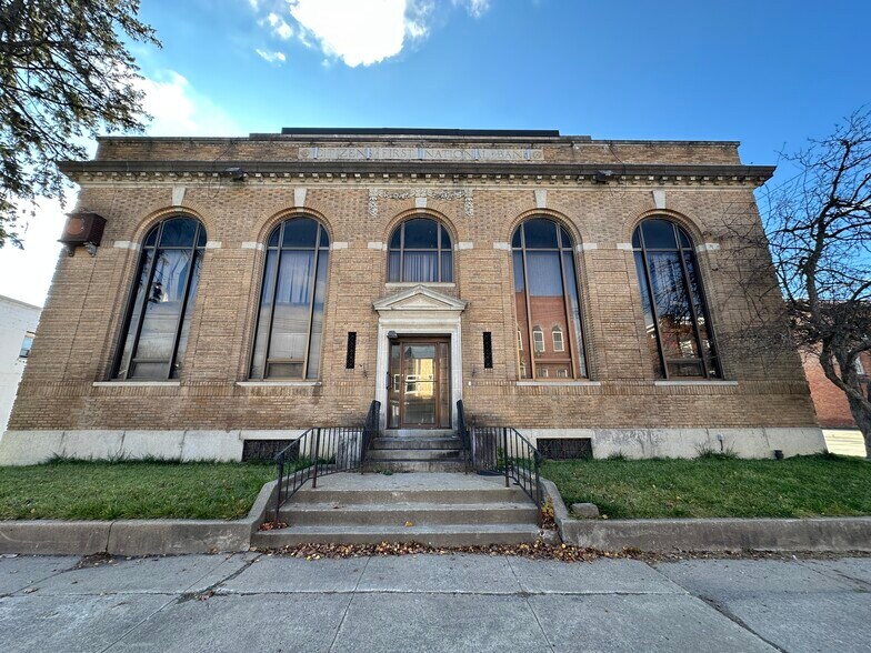 Primary Photo Of 100 E Main St, Frankfort Office For Sale