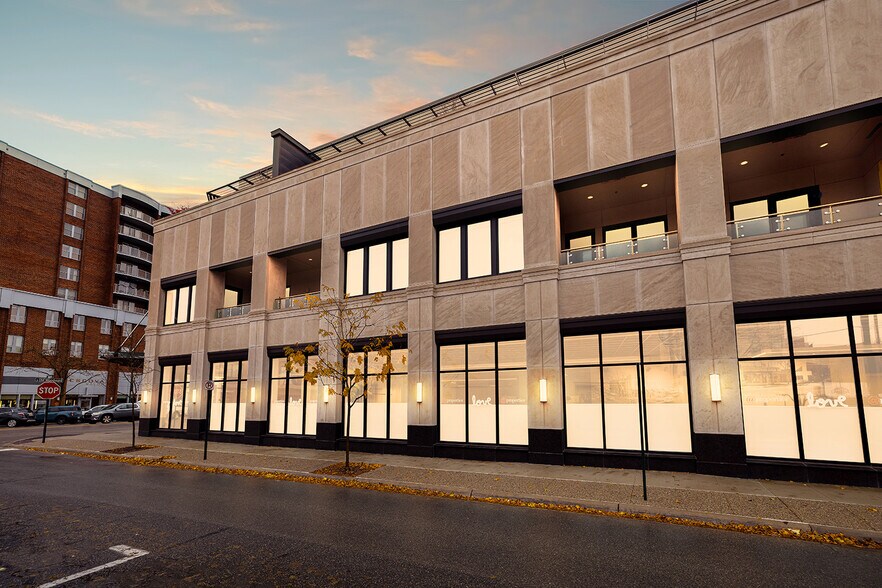 More Photos Of 400 S Old Woodward Ave, Birmingham Apartments For Sale