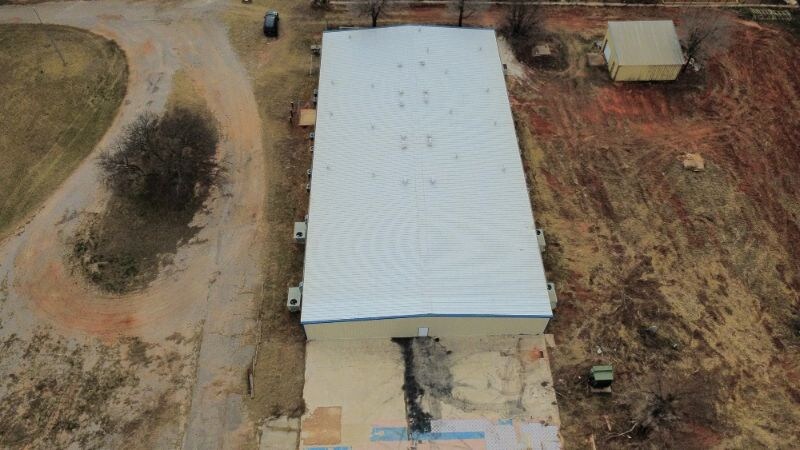 More Photos Of 5909 Aero Dr, Tuttle Warehouse For Lease