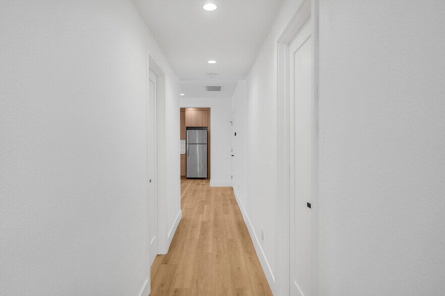 More Photos Of 12527 Cranbrook Ave, Hawthorne Apartments For Sale