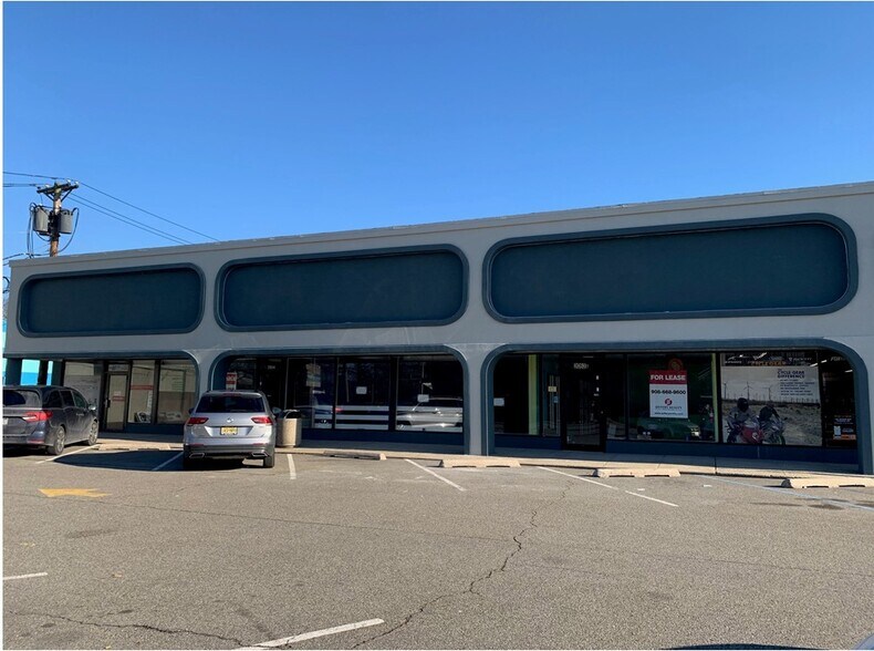 More Photos Of 2058 State Route 27, Edison Unknown For Lease