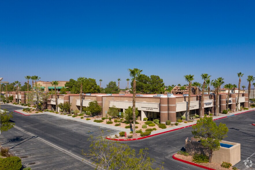 More Photos Of 8064-8084 W Sahara Ave, Las Vegas Office For Lease