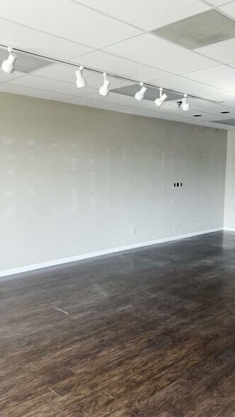 Primary Photo Of 5441-5445 Telegraph Rd, Saint Louis Unknown For Lease