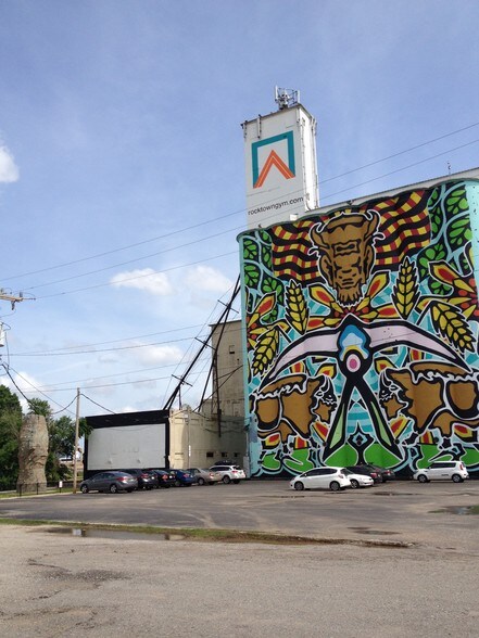 More Photos Of 220 SE 4th St, Oklahoma City Office For Sale