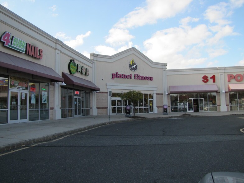 More Photos Of 400 Renaissance Blvd, North Brunswick Unknown For Lease