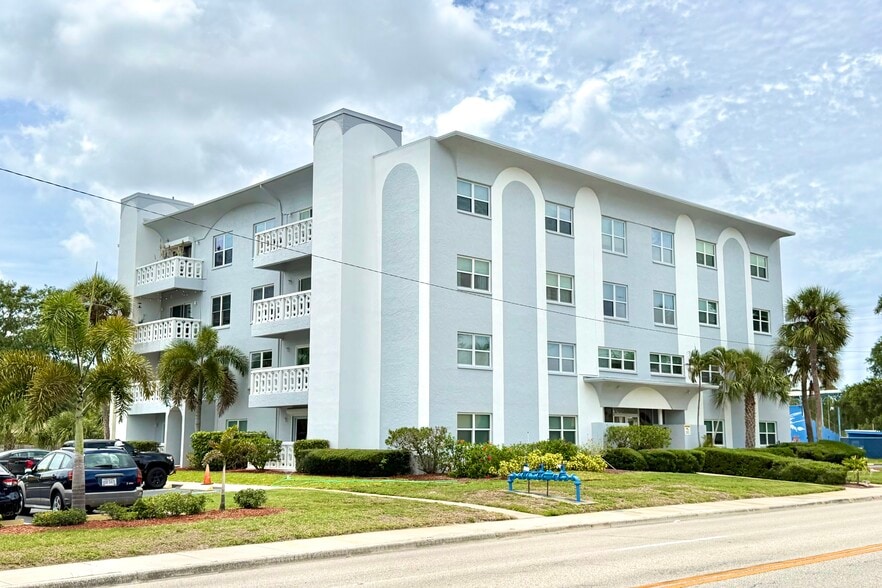 Primary Photo Of 4400 1st St N, Saint Petersburg Apartments For Sale
