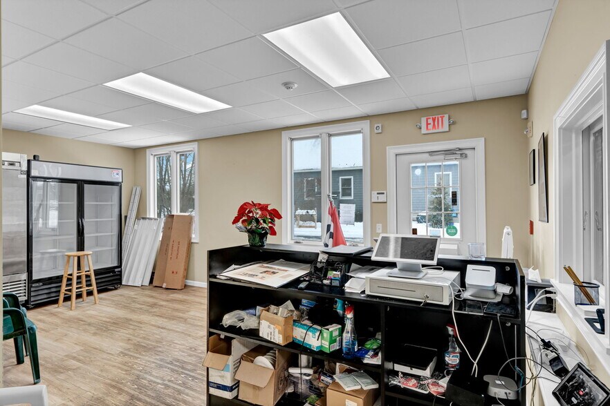 More Photos Of 93 Elm St, Old Saybrook Restaurant For Sale