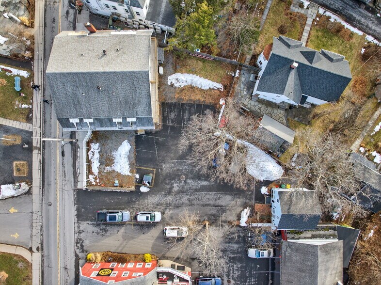 More Photos Of 5-9 Rock City Rd, Woodstock Storefront Retail Residential For Sale