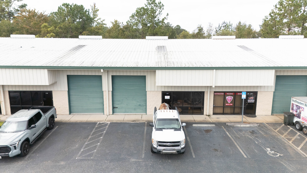 Primary Photo Of 6973 Highway Ave, Jacksonville Warehouse For Sale