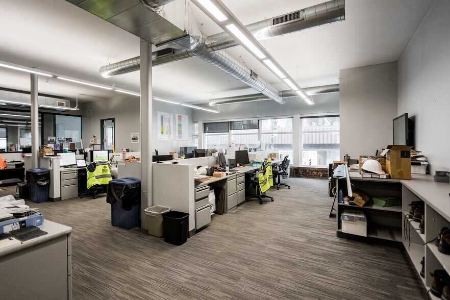 More Photos Of 1401 Farmer St, Detroit Office For Lease