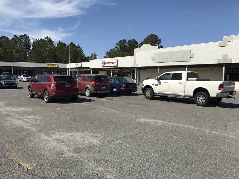 More Photos Of 701 Riverside Ave, Waycross General Retail For Sale