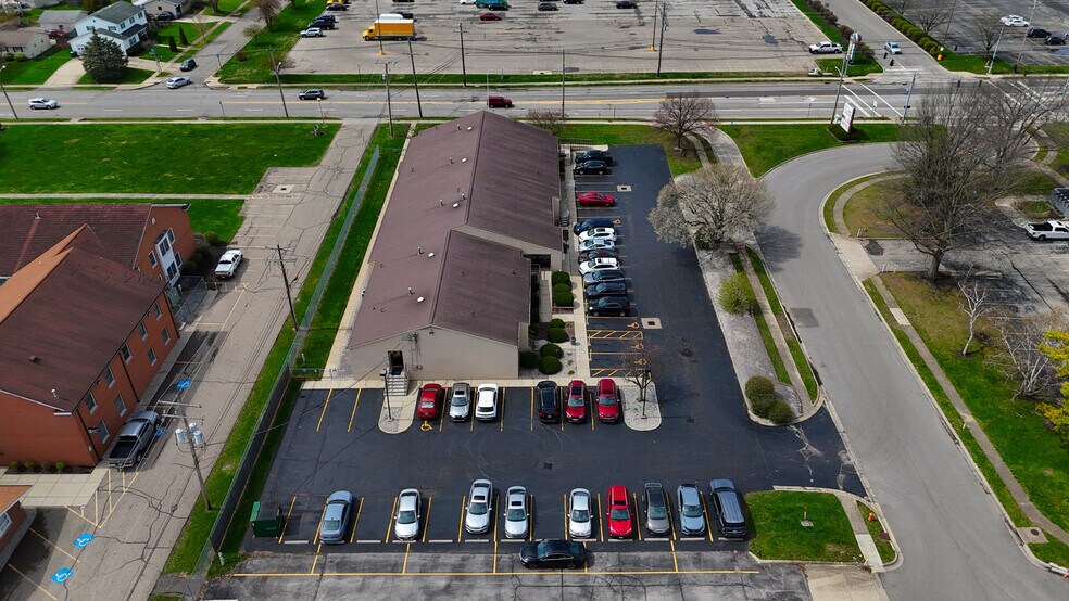 More Photos Of 5770 Karl Rd, Columbus Medical For Sale