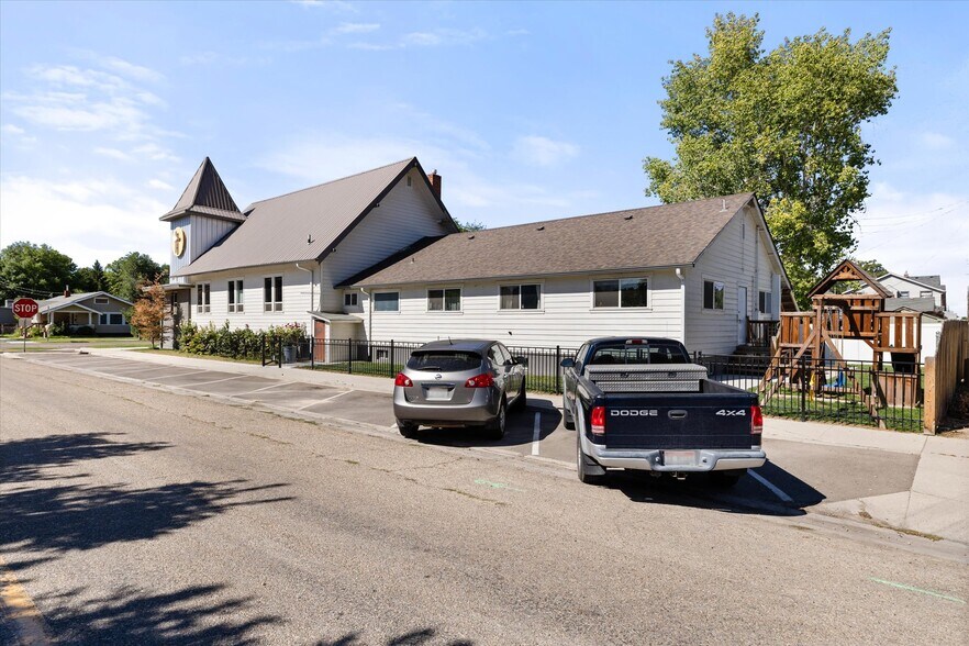 More Photos Of 224 17th Ave S, Nampa Religious Facility For Sale