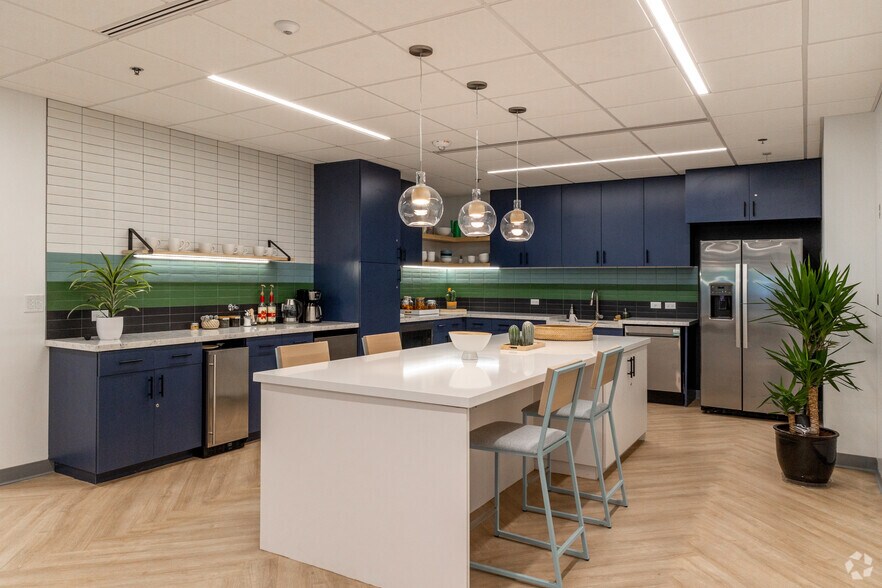 More Photos Of 3838 N Central Ave, Phoenix Coworking Space