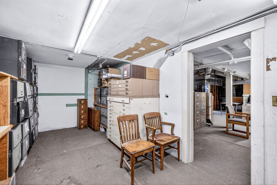 More Photos Of 421 Court St, Elko Serviced Offices For Sale