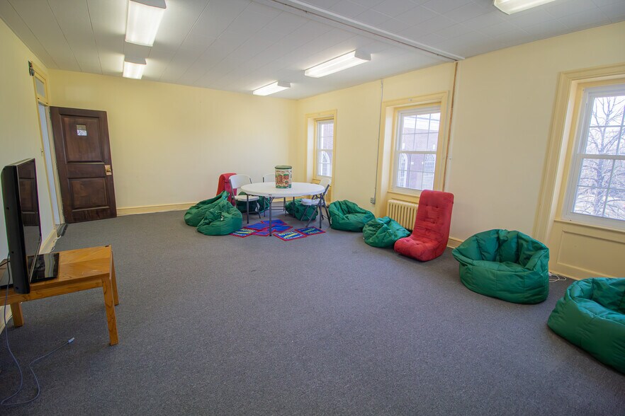 More Photos Of 181 Western ave, Albany Religious Facility For Sale