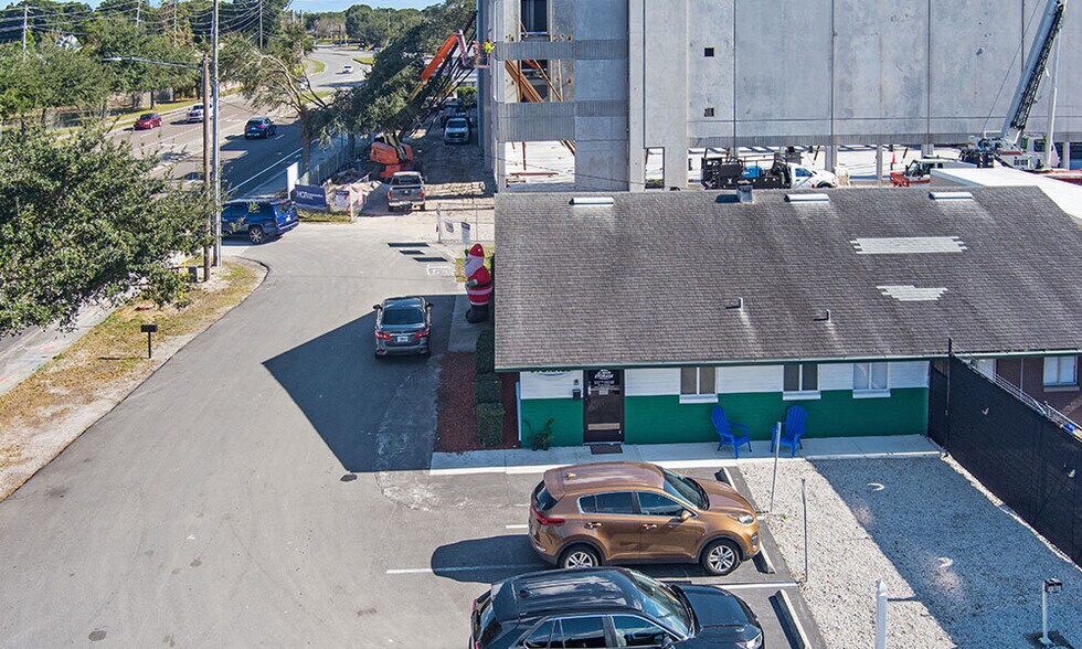 More Photos Of 8550 Old Winter Garden Rd, Orlando Self Storage For Sale