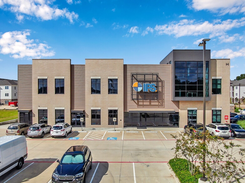 More Photos Of 24527 Gosling Rd, Spring Flex For Lease