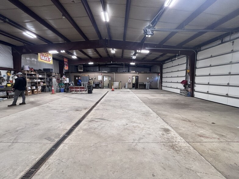 More Photos Of 235 Grand Lake Rd, Celina Warehouse For Sale