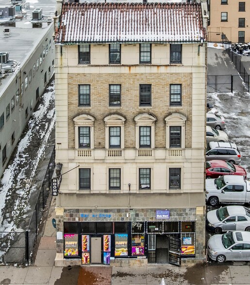 More Photos Of 113 N Clinton Ave, Rochester Apartments For Sale