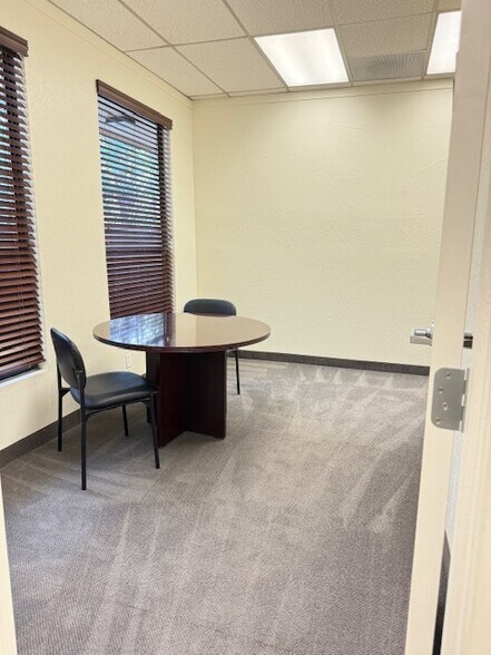 More Photos Of 4651 Quail Lakes Dr, Stockton Office For Lease