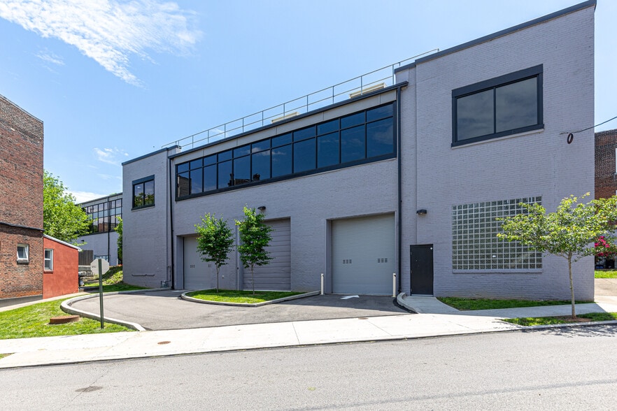 More Photos Of 3649 Mintwood St, Pittsburgh Loft Creative Space For Lease