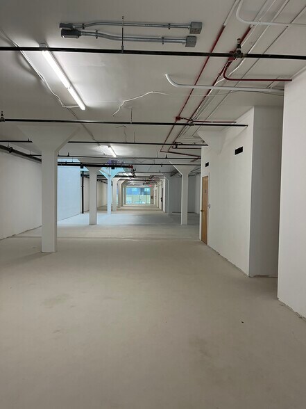 More Photos Of 224 Fayetteville St, Raleigh Office For Lease