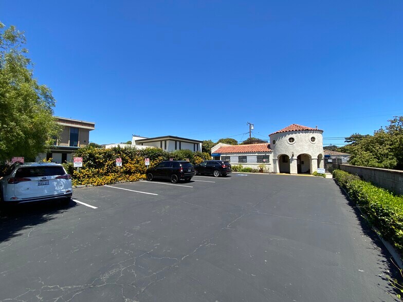 More Photos Of 64 N Brent St, Ventura Office For Lease
