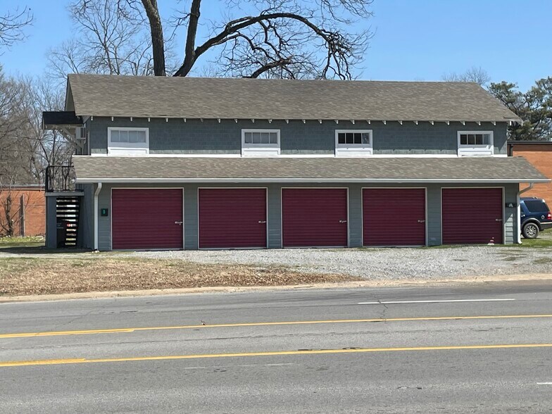 More Photos Of 206 Falls Blvd N, Wynne Storefront Retail Residential For Sale