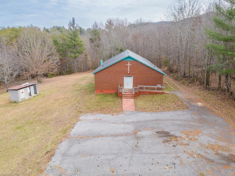 146 Cammellia Ln, Speedwell, VA 24374 Religious Facility For Sale
