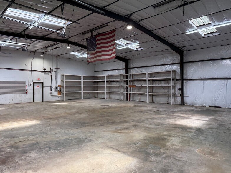 More Photos Of 2765 Access Rd, Covington Light Manufacturing For Sale