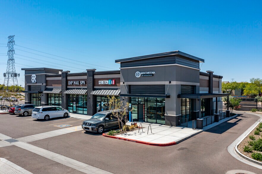 More Photos Of 24645 N Lake Pleasant Pky, Peoria Freestanding For Lease