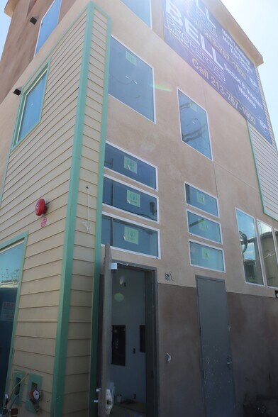More Photos Of 6406 S Hoover St, Los Angeles Apartments For Sale
