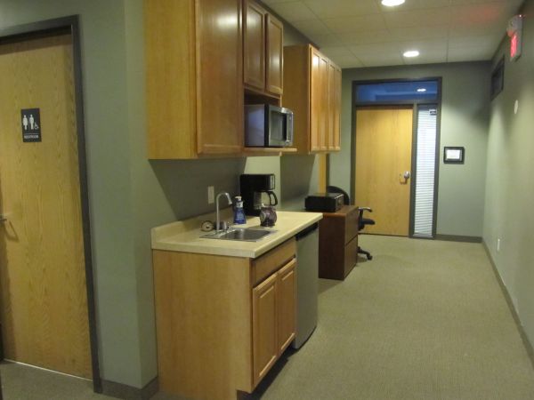 More Photos Of 1585 Thomas Center Dr, Saint Paul Unknown For Lease