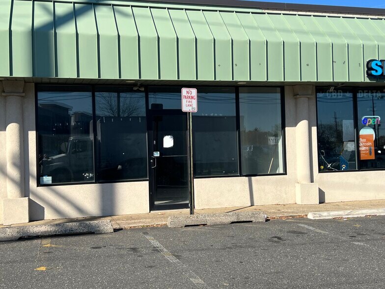 More Photos Of 508 Cliffwood Ave, Cliffwood Freestanding For Lease