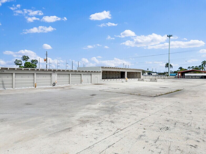 More Photos Of 4126 SW 47th Ave, Davie Land For Lease