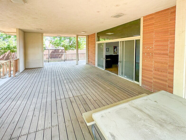 More Photos Of 3130 N Fresno St, Fresno Office For Sale
