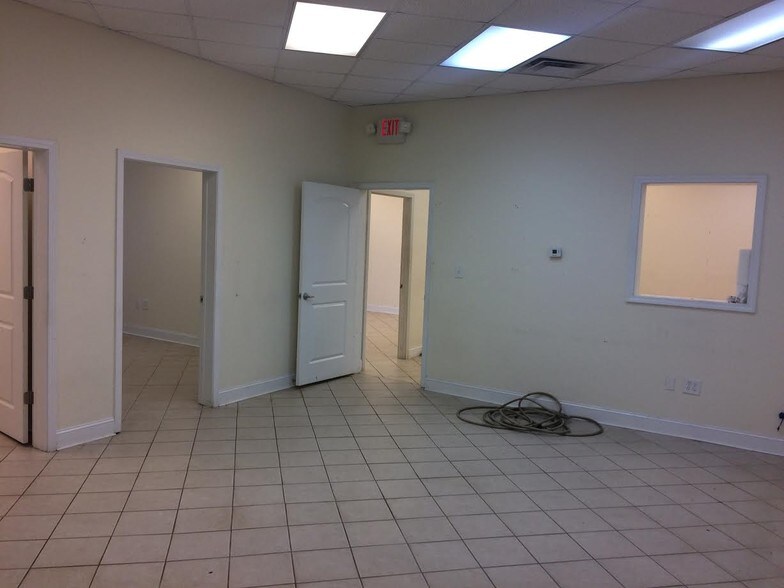 More Photos Of 982 Cleveland Ave, Atlanta Office For Sale