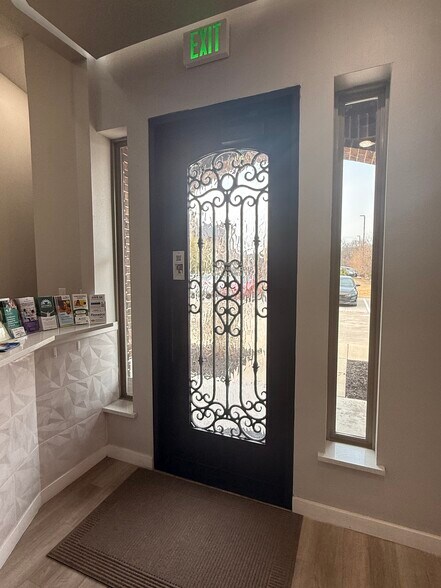 More Photos Of 11655 Independence Pky, Frisco Unknown For Lease