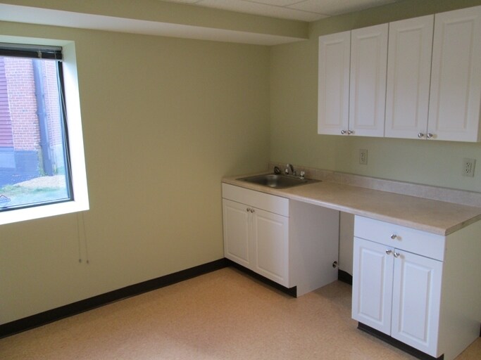 More Photos Of 125 Presumpscot St, Portland Office For Lease