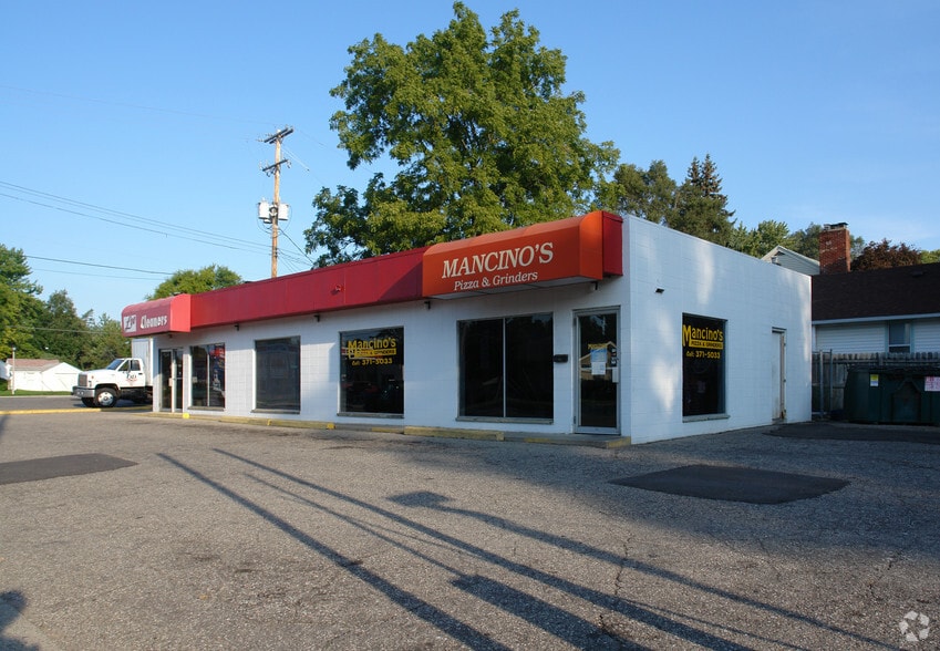 Primary Photo Of 1404 W Mount Hope Ave, Lansing Freestanding For Sale