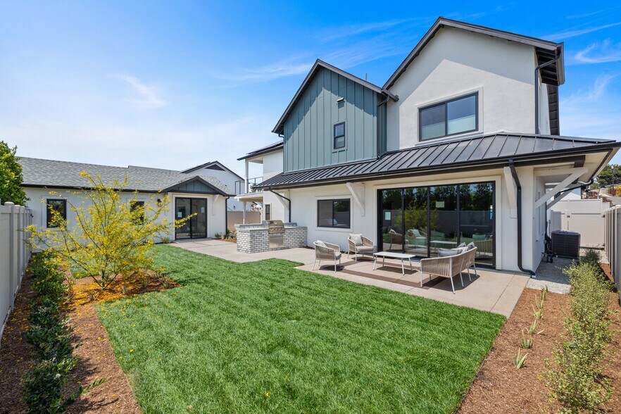 More Photos Of 3747-3751 Adams St, Carlsbad Apartments For Sale